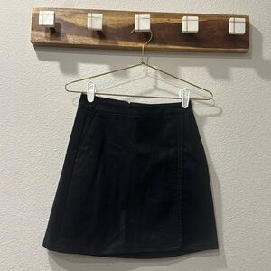 Express Mini Skirt with Pockets